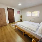 Zlatan Apartamento *